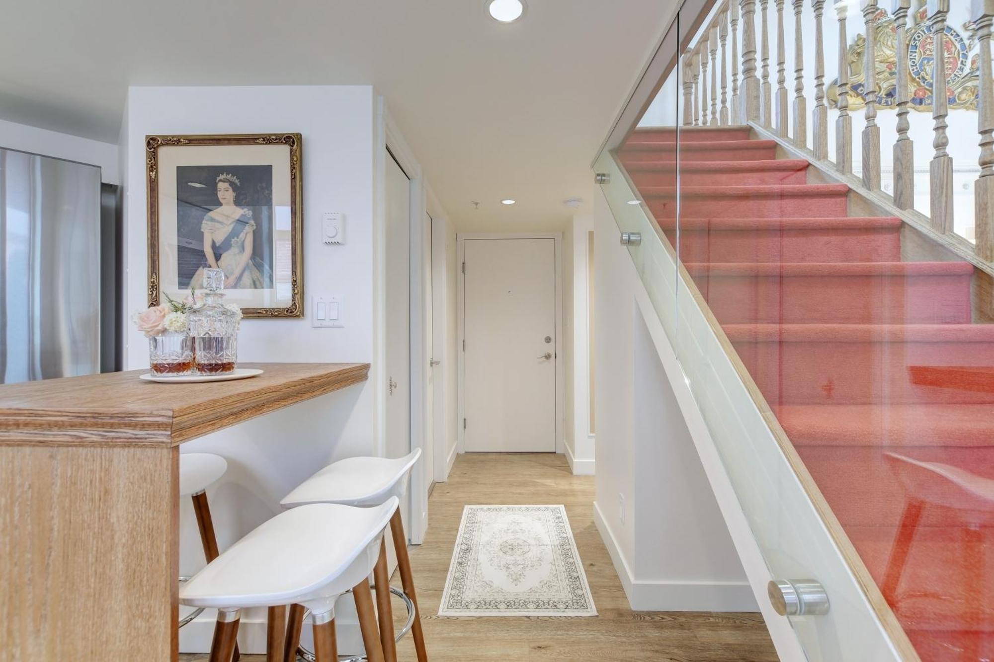 Victoria'S Parliamentary Suite With Private Rooftop Patio & Harbour View Exteriér fotografie